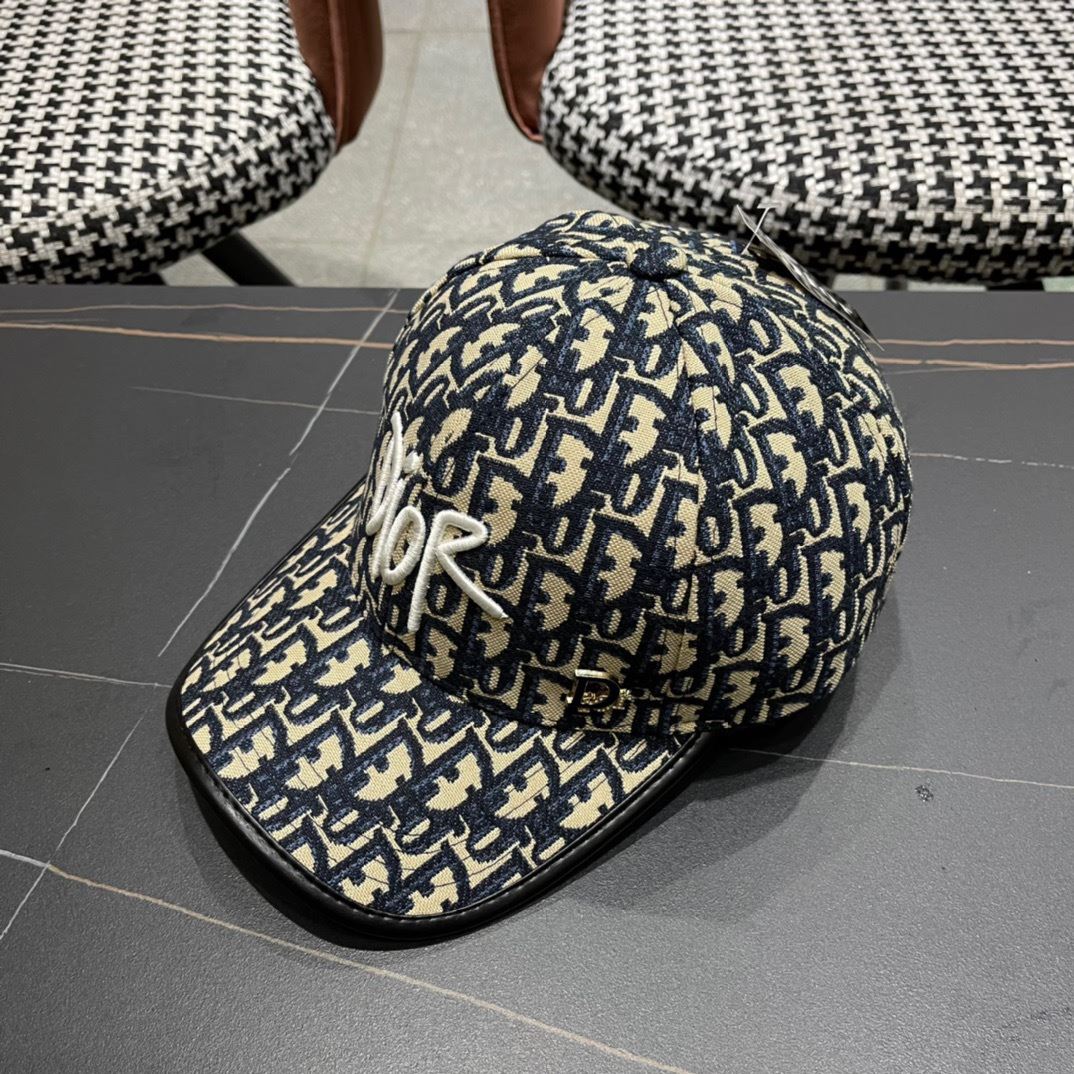 Christian Dior Caps